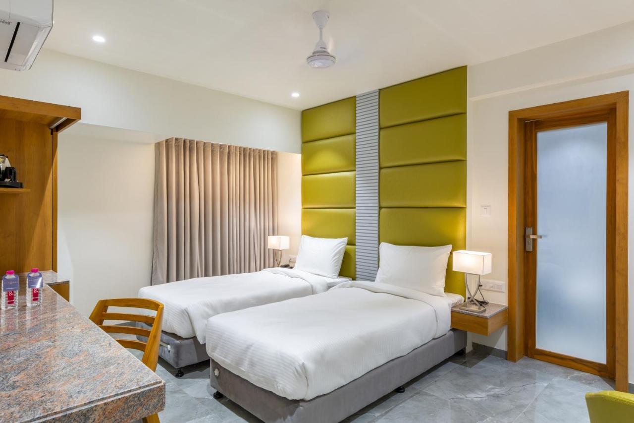 Hotel Nalanda Ahmedabad Exterior foto