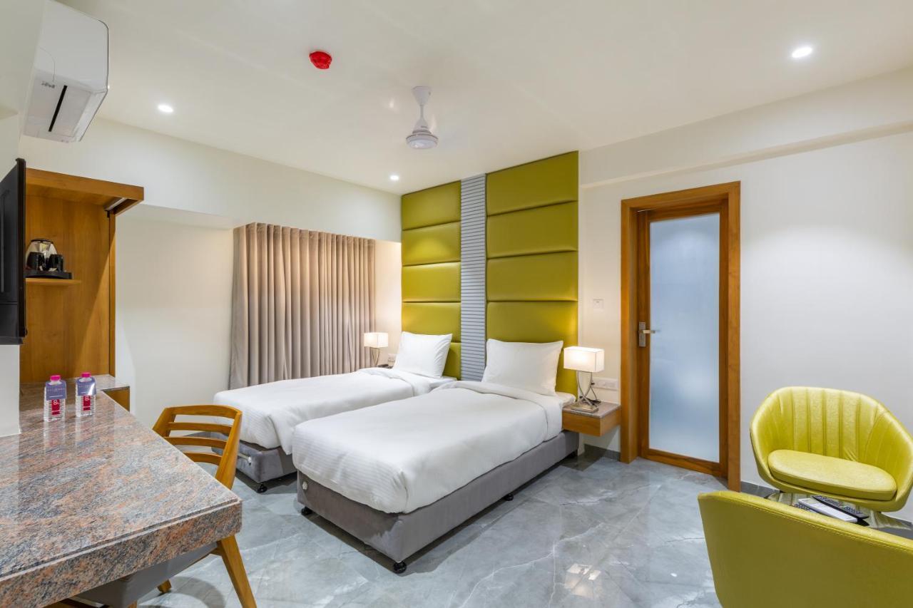 Hotel Nalanda Ahmedabad Exterior foto